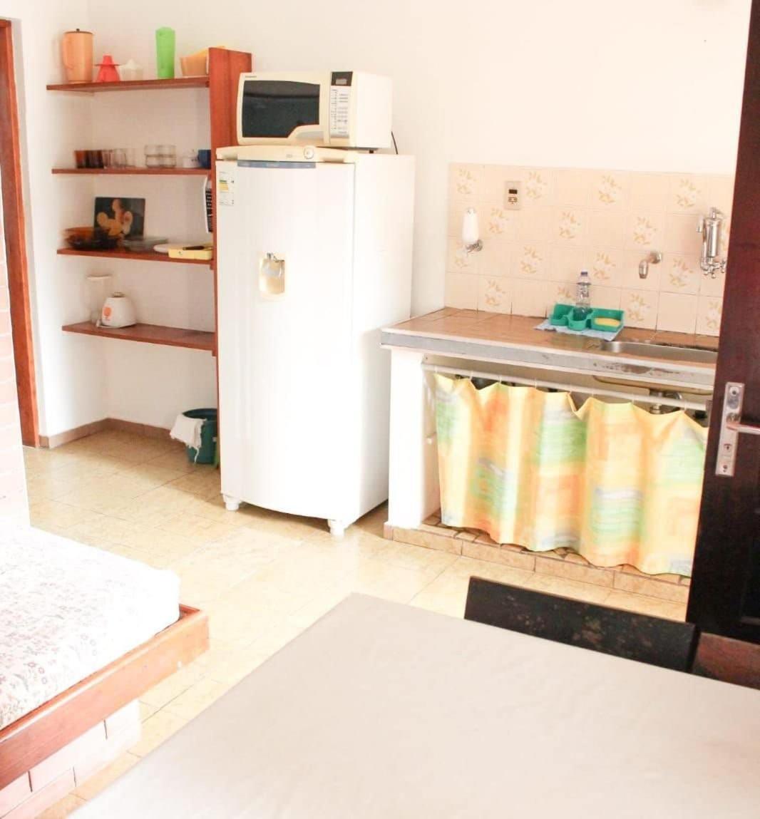 F9 Apto 1o Andar Perto 3 Praias E Comercio A Pe Apartamento