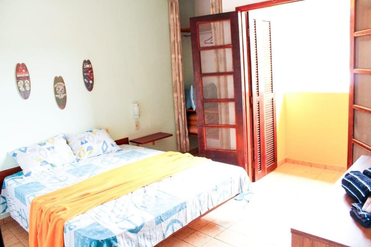 Apartamento F9 Apto 1o Andar Perto 3 Praias E Comercio A Pe *